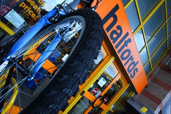 halfords cube